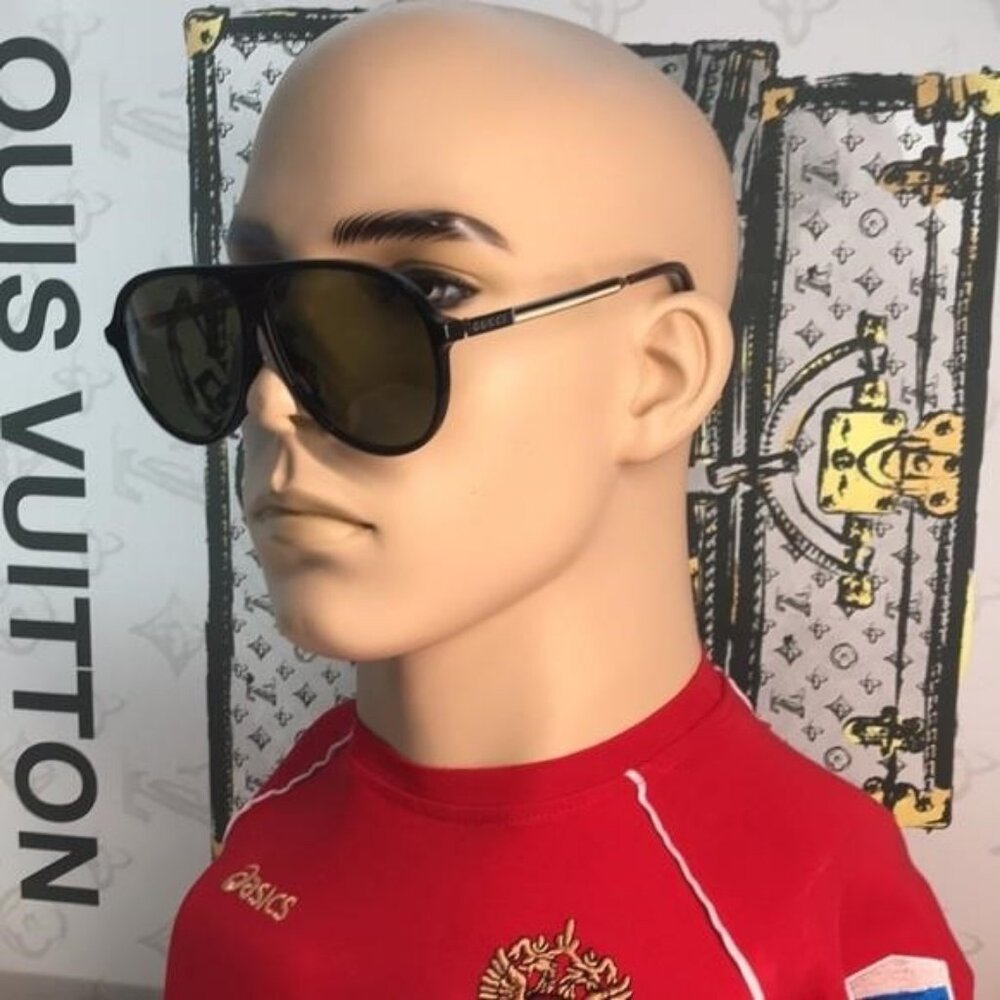 New Authentic Gucci Black Sunglasses with Green Lenses GG0829SA 002